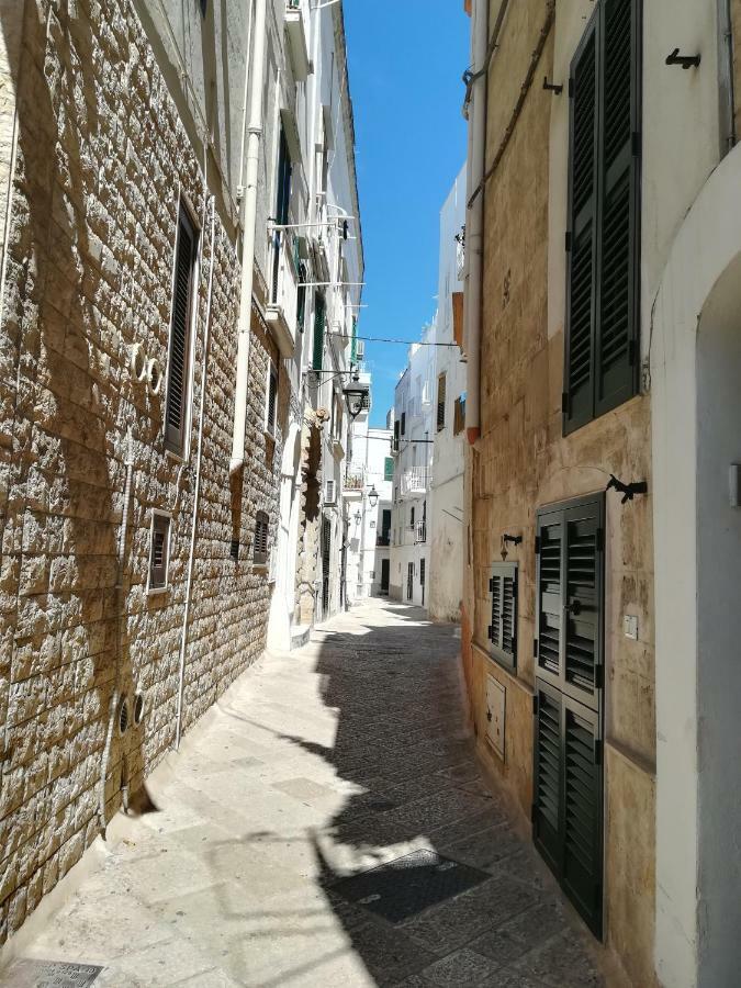 La Casetta Vico San Leonardo Monopoli Exterior foto